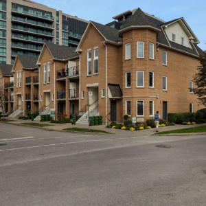 Toronto Condo Townhouse For Sale